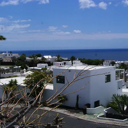 Apartment Paraiso Iii - Pool & Sea View - Good Wifi- Loma Puerto del Carmen (Lanzarote)